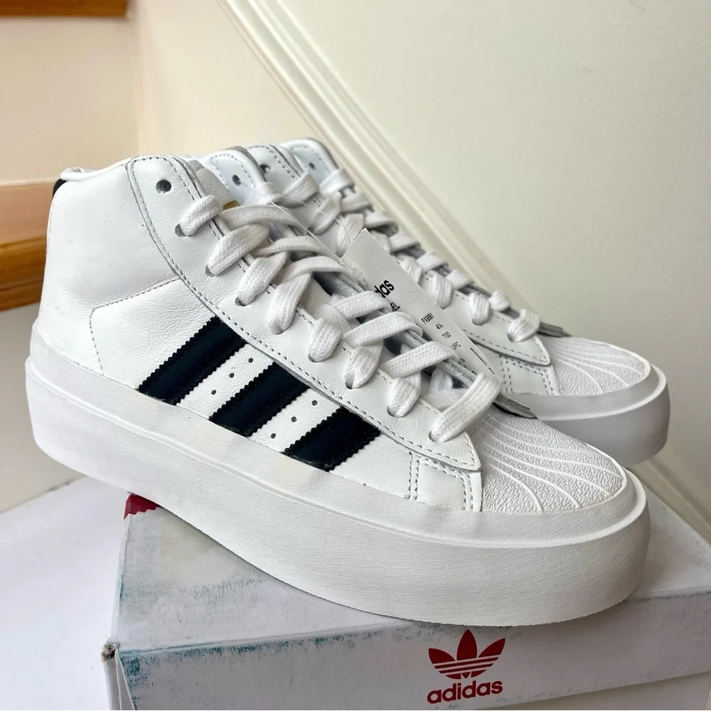 NWT Adidas 424 Pro Model Sneaker Black / white - Picture 9 of 15